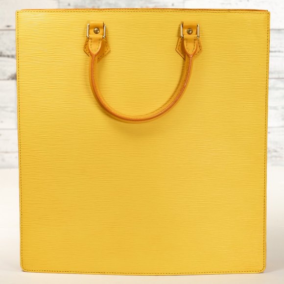 LOUIS VUITTON Large Citron Yellow Epi Leather Tote Handbag - Picture 2 of 14